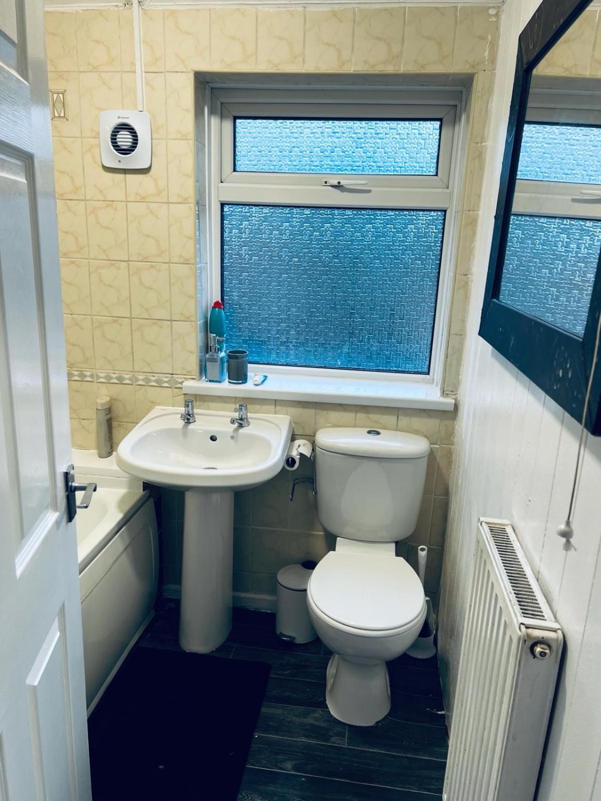 Holiday House Near Football Ground Nottingham Zewnętrze zdjęcie
